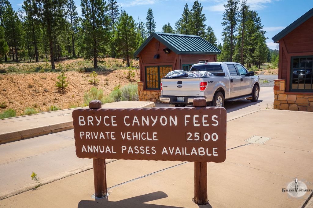 A l'entrée du Bryce National Parc, on attend notre tour pour payer.
