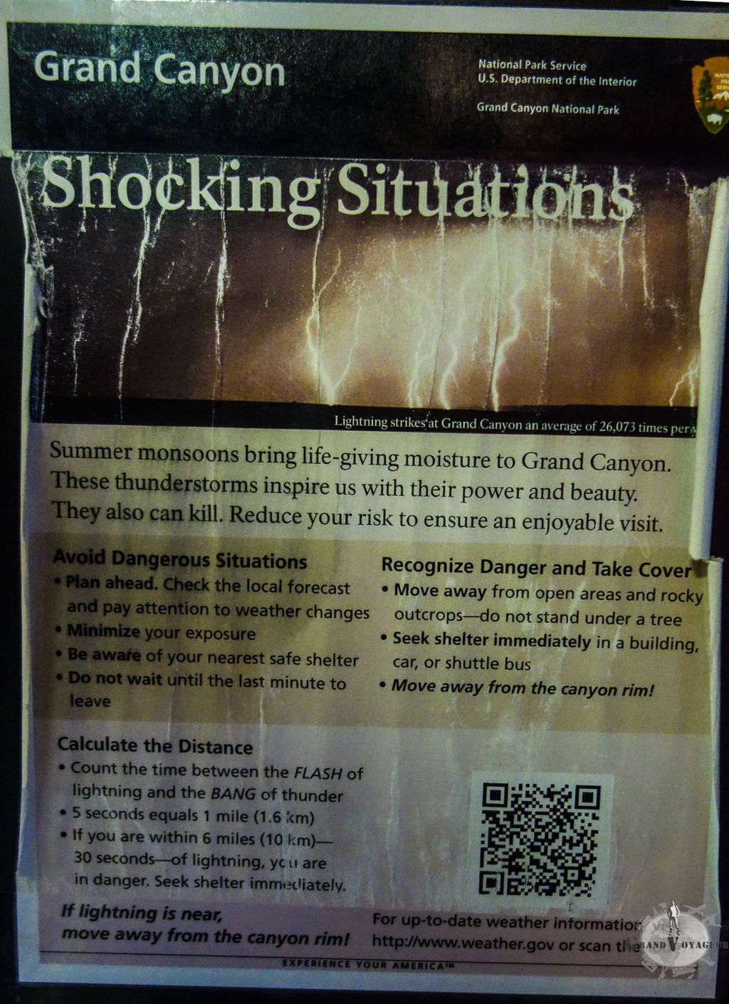  Comme si ça ne suffisait pas, une affiche dans le bus nous avertit des dangers des éclairs.