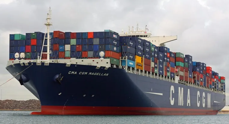 Voyage de retour à bord du CMA CGM Magellan, un des plus gros porte-conteneurs au monde. (crédit Mike Rhodes / shipspotting.com) Voyage de retour à bord du CMA CGM Magellan, un des plus gros porte-conteneurs au monde. (crédit Mike Rhodes / shipspotting.com)