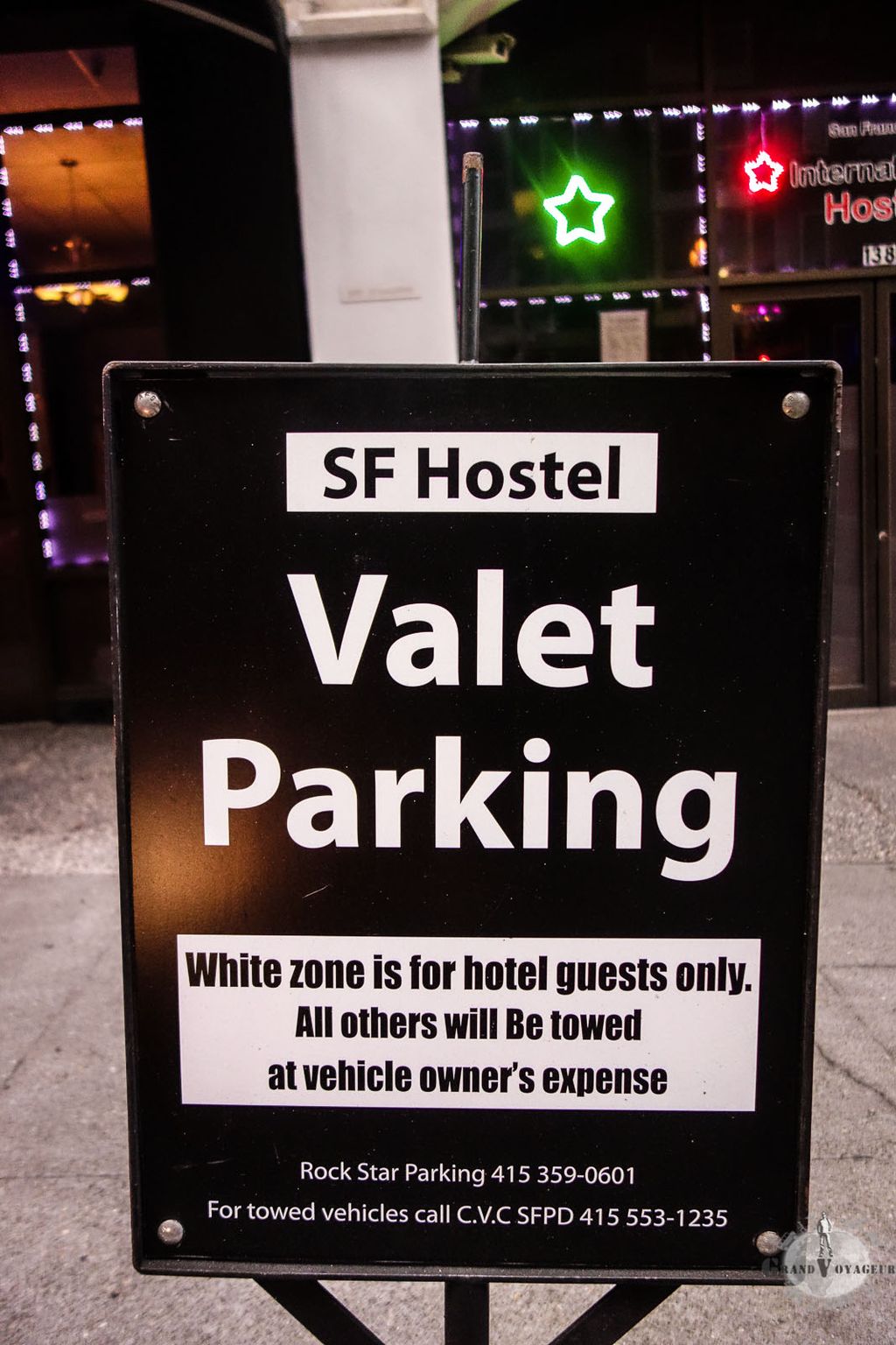 Un service de voiturier dans une auberge ce n'est pas courant ! Un service de voiturier dans une auberge ce n'est pas courant !