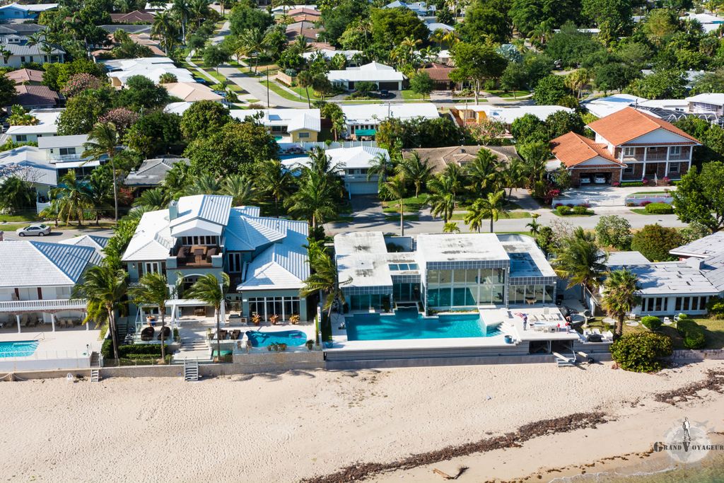 Pas mal ces villas bordant le port de Fort Lauderdale. Faut juste pas avoir de problème avec sa vie privée. Pas mal ces villas bordant le port de Fort Lauderdale. Faut juste pas avoir de problème avec sa vie privée.