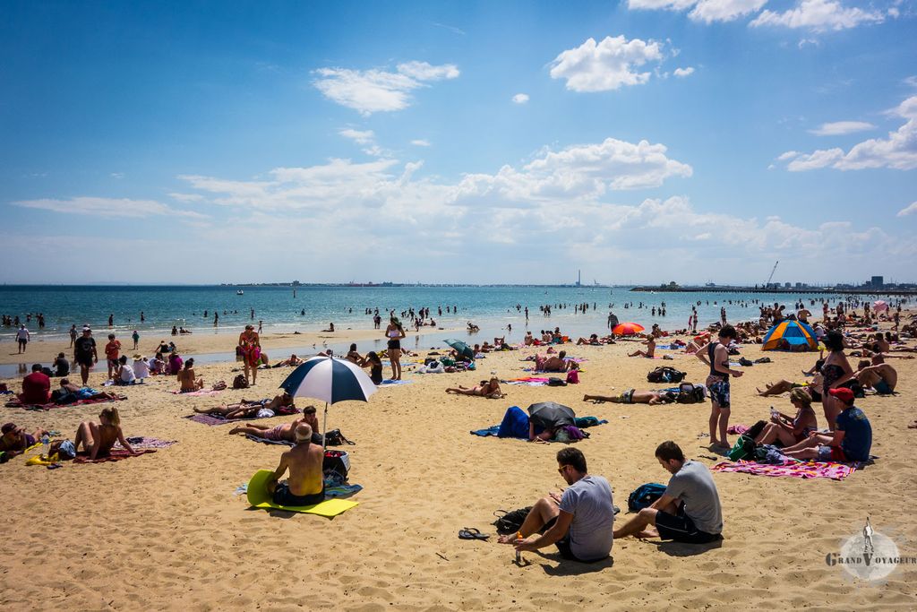 Plage de Saint Kilda, crème solaire obligatoire !