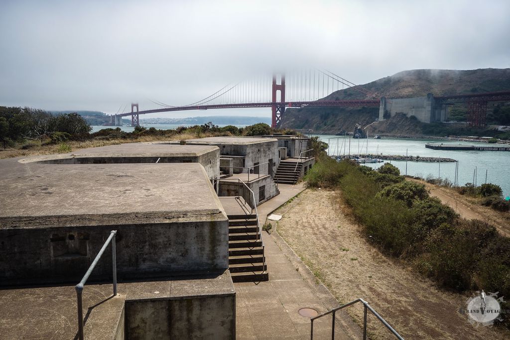  De tous temps, la baie de San Francisco a été jalousement gardée et défendue. Il reste encore des baraquements utilisés pendant la guerre froide, maintenant abandonnés.