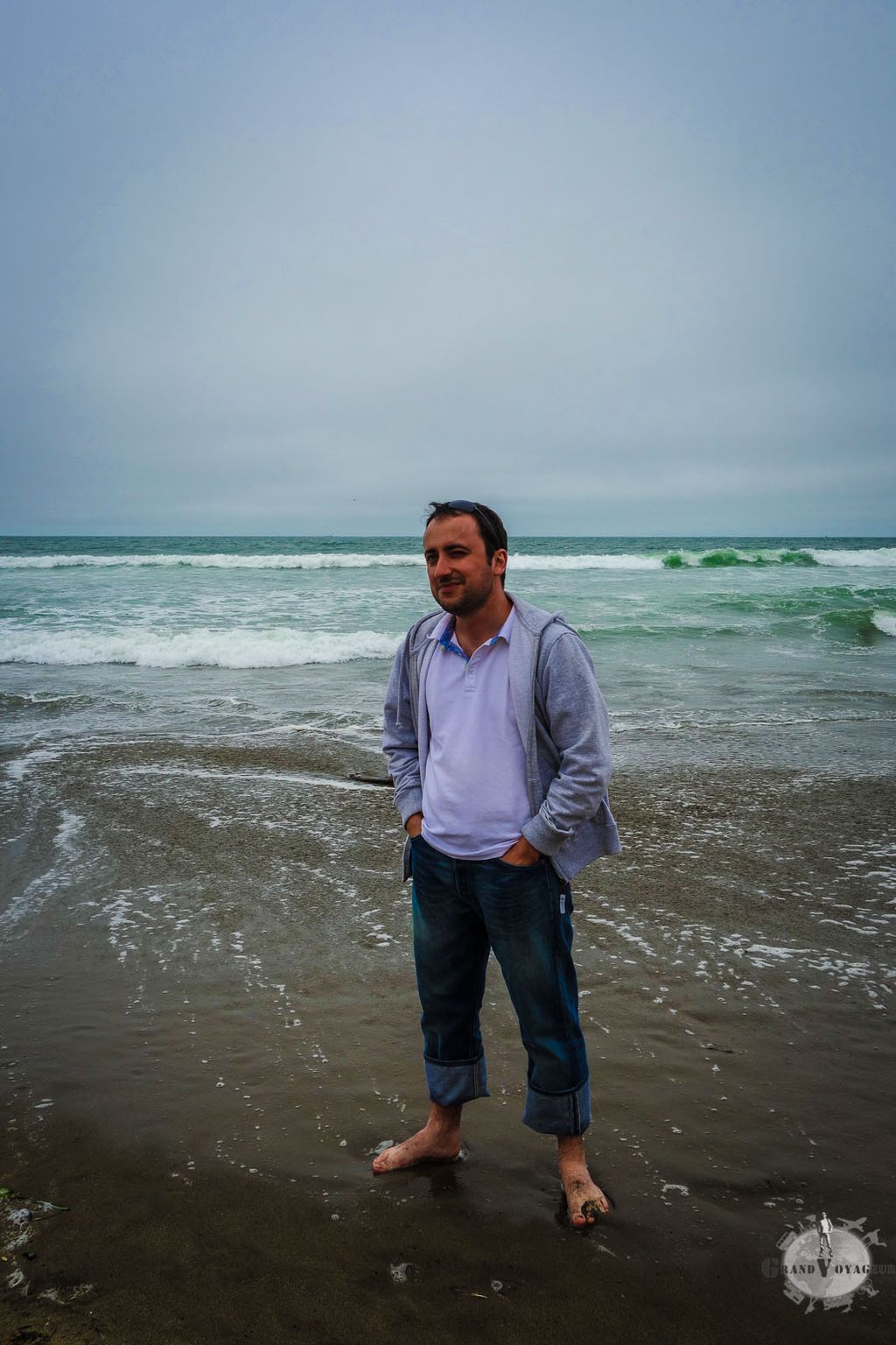 Sylvain, le chauffeur en chef ce jour là a bien mérité de refroidir ses pieds dans le Pacifique, après les avoir usé sur les freins tant et plus.